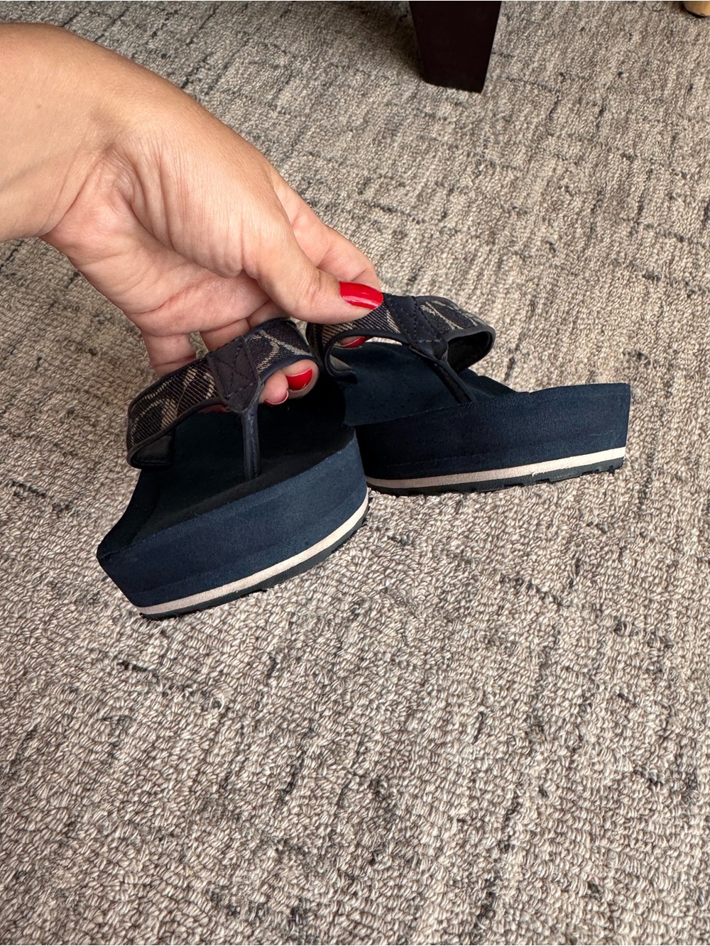 Coach Jaicee wedge flip flops denim 9 - Picture 3 of 7